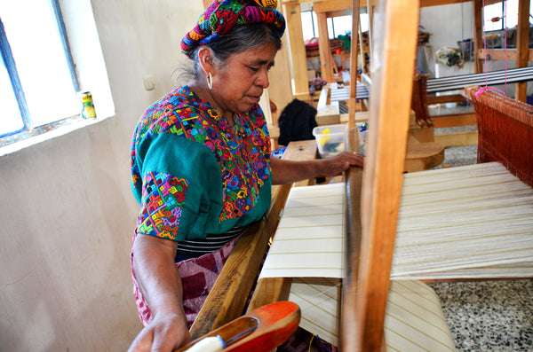 Cotton Pedal Loom Weavers - Cajolá
