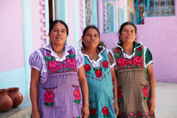 Women of the Red Clay - San Marcos Tlapazola