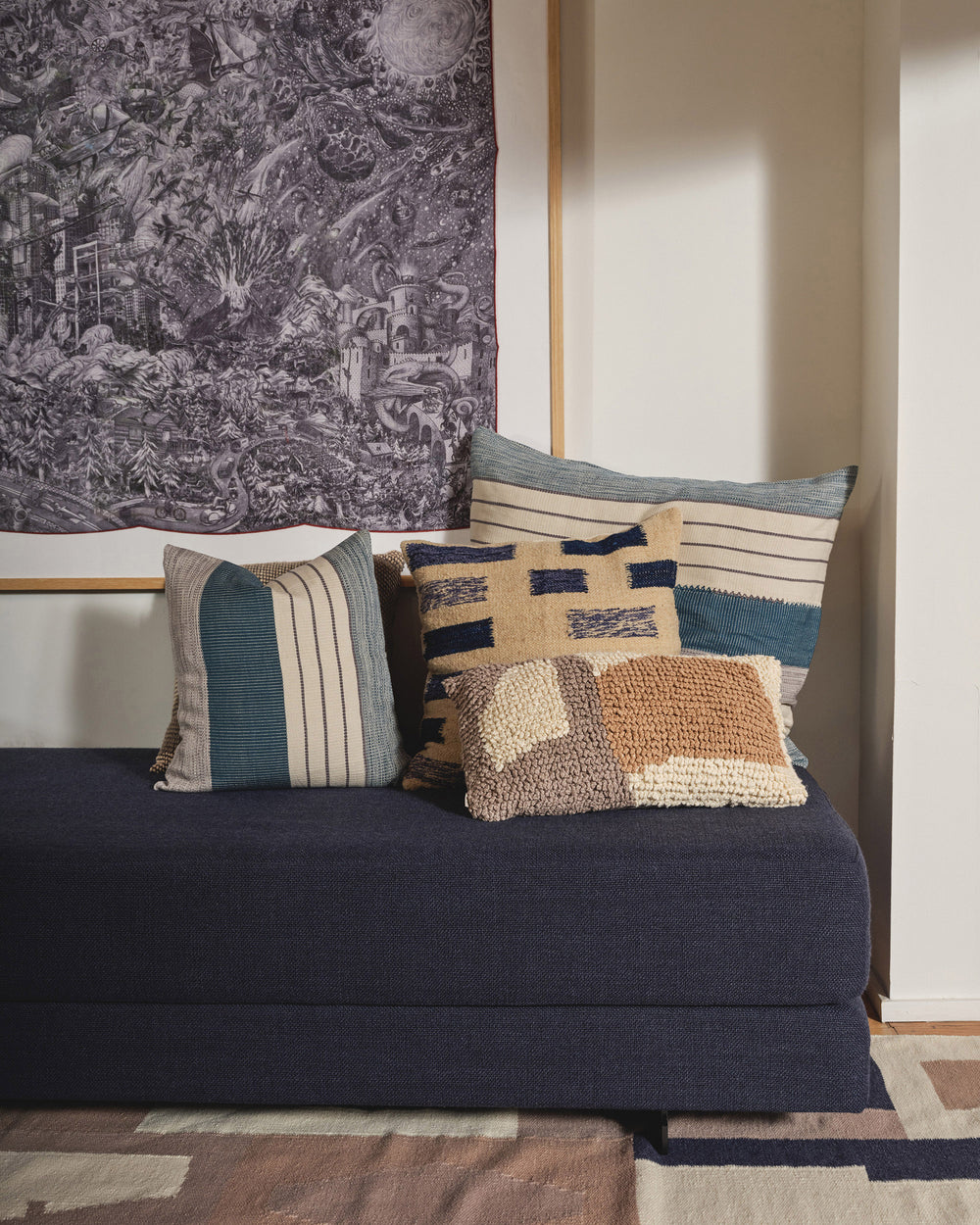 Loops Lumbar Pillow