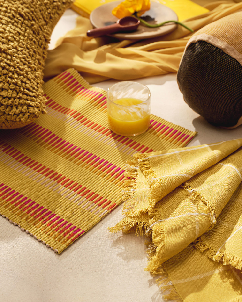 Ridges Placemat - Goldfinch