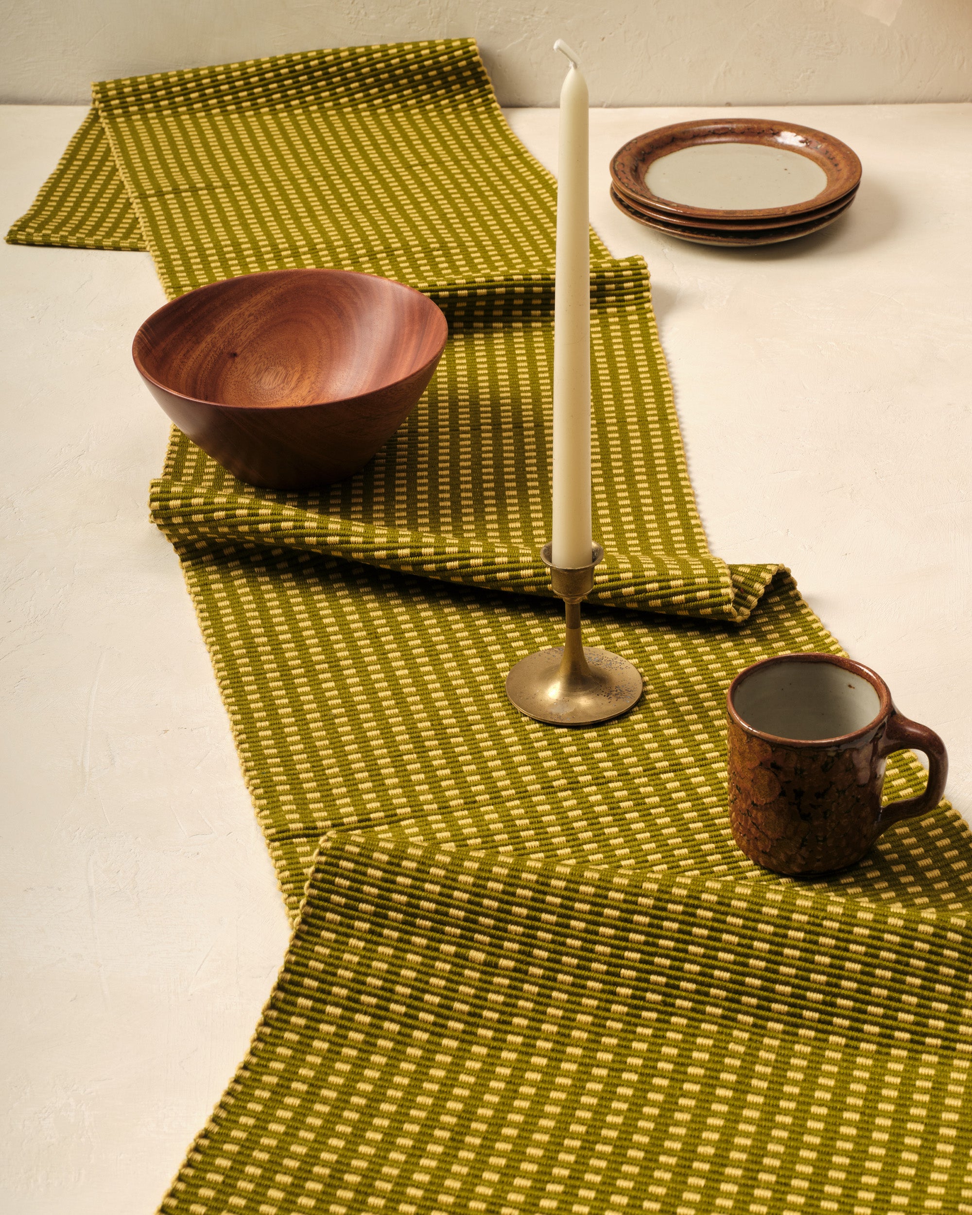 Field Runner in Leaf - Sustainable Kitchen Textiles | MINNA