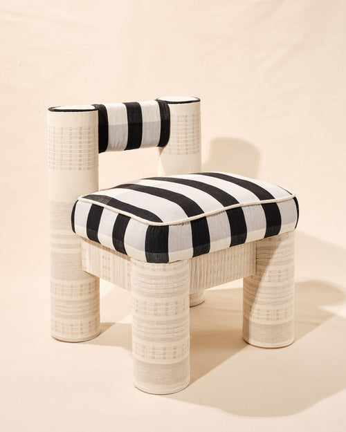 MINNA x LikeMindedObjects CRCL Chair - Black & White