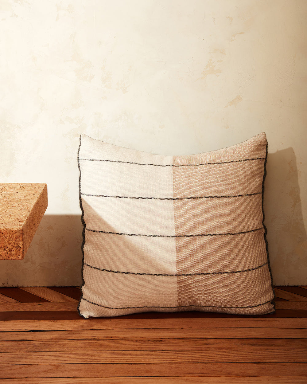 Anni Pillow