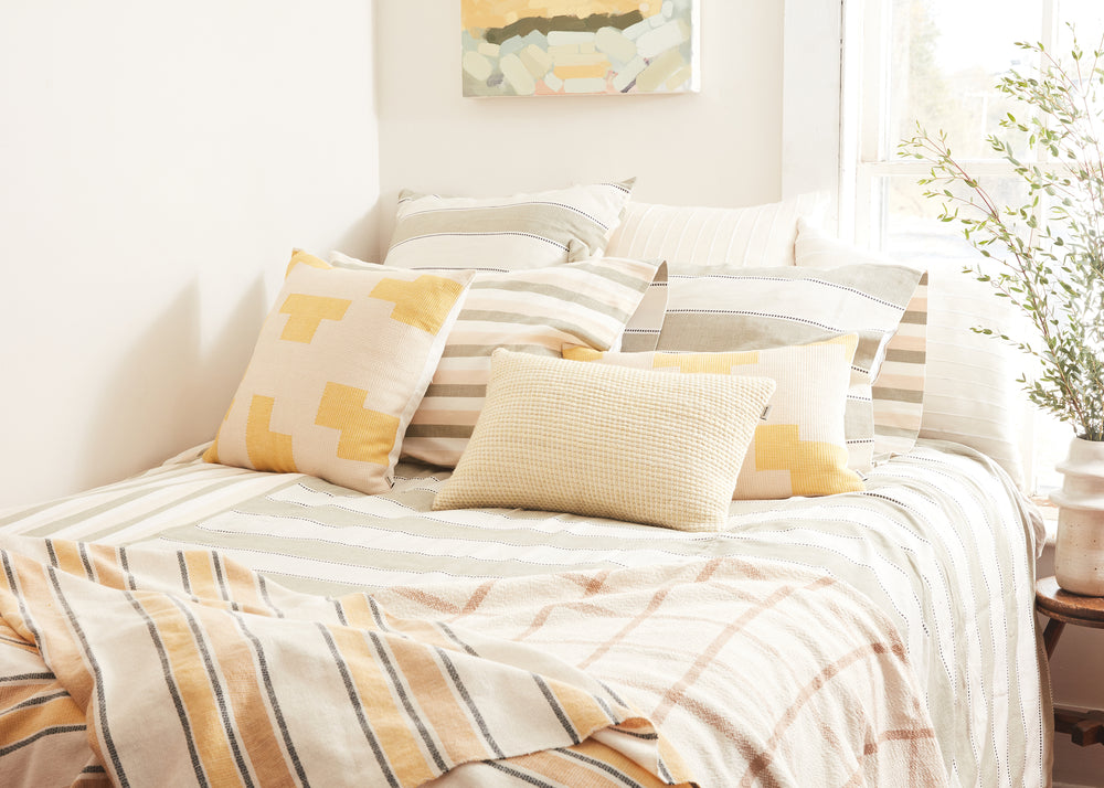Puzzle Pillow - Lemon