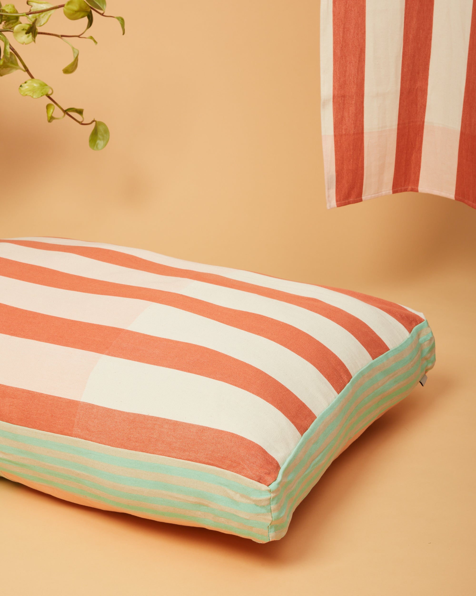 Penny Dog Bed