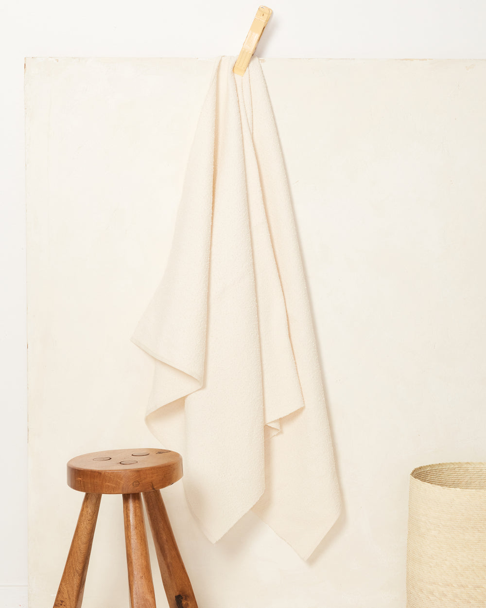 Cream sales bath towels