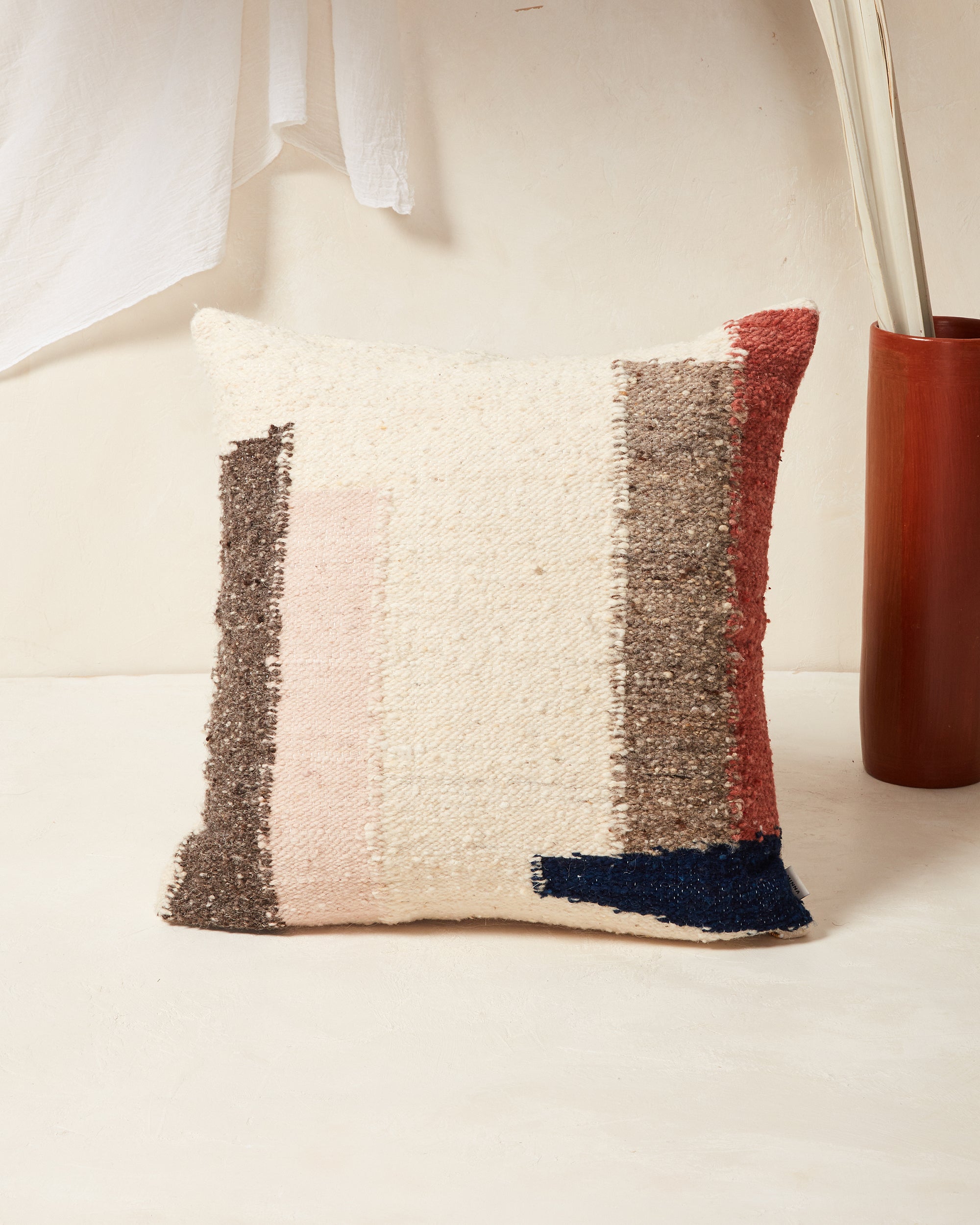 Formas I Pillow