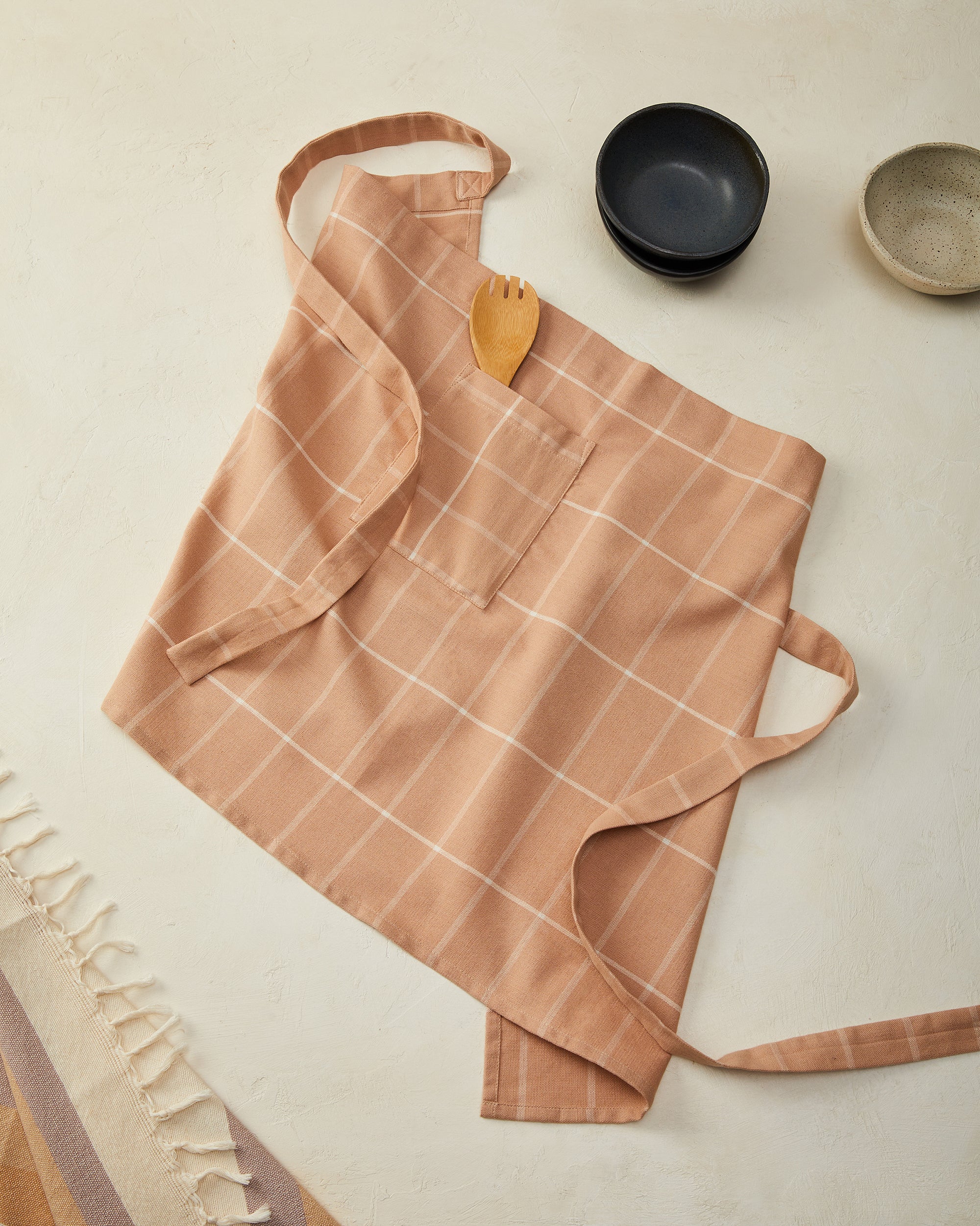 Grid Bistro Apron - Peach