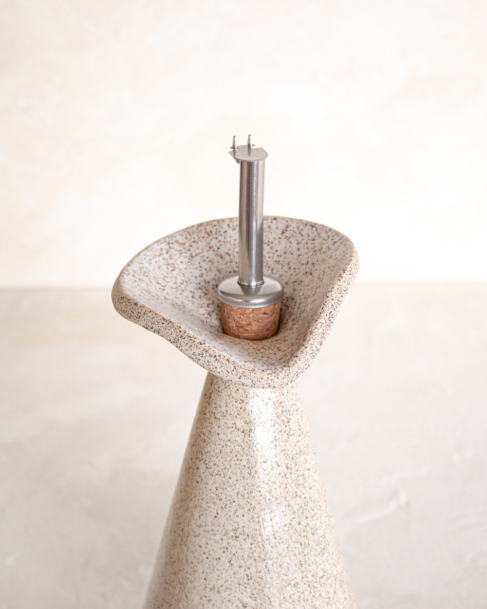 SIN Flora Oil Cruet - Speckled White