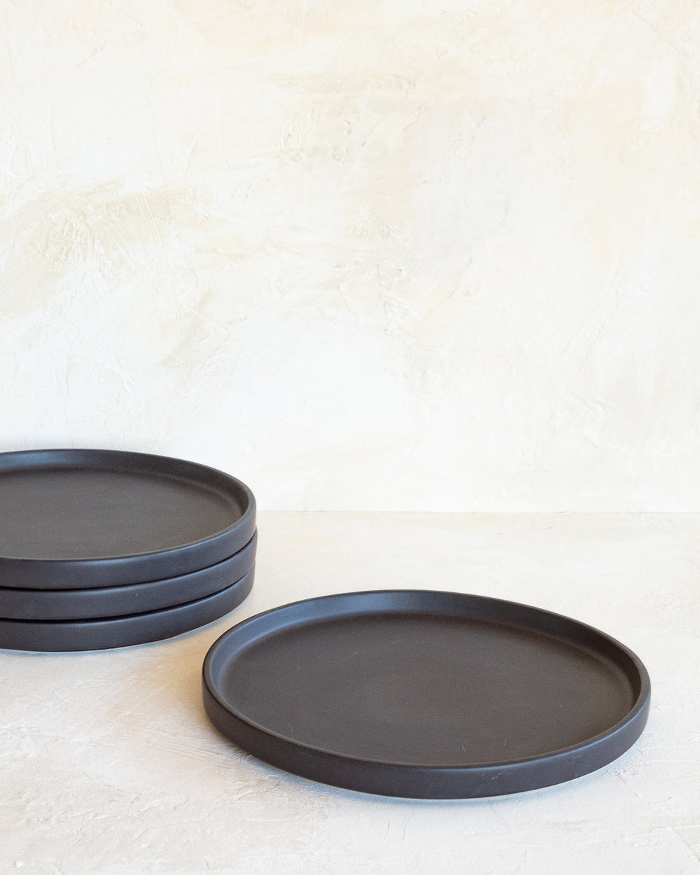 Marvilla Dinner Plate - Black