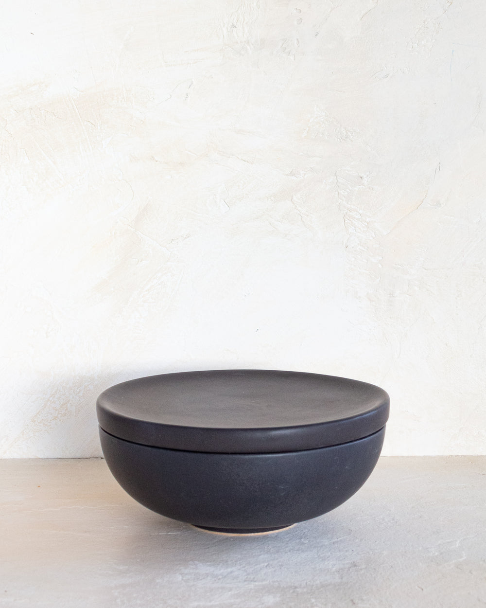 Marvilla Dessert Plate - Black