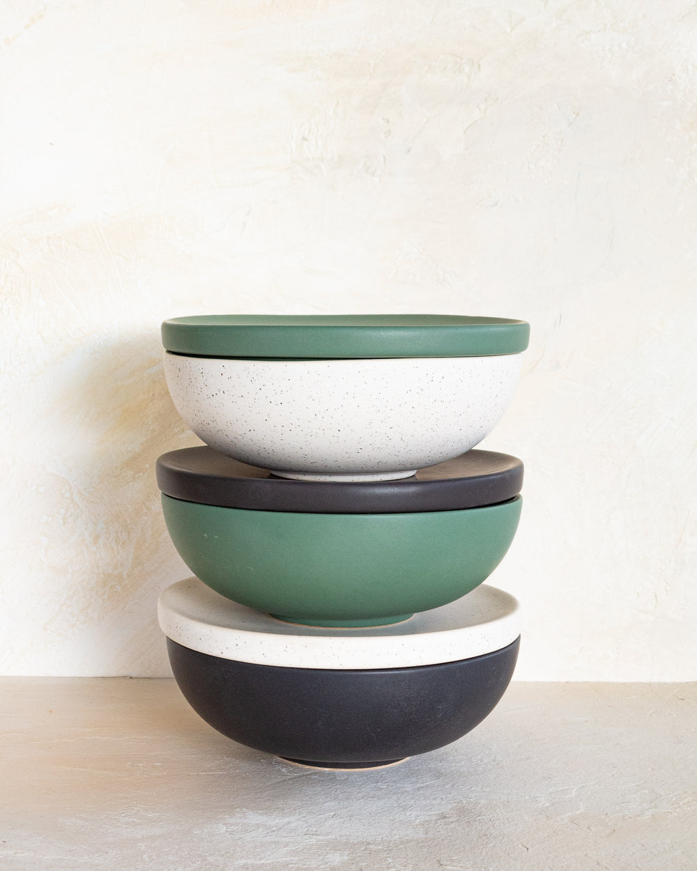 Marvilla Dessert Plate - Black