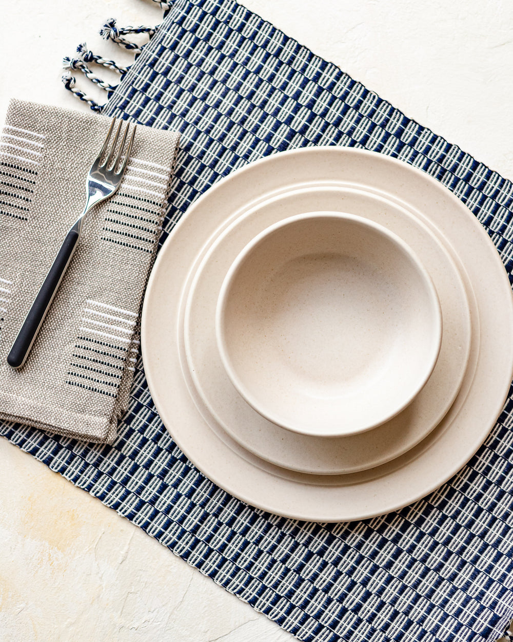 Myrth Salad Plate - Sea Salt
