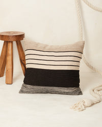 Pantelhó Pillow - Black + Beige-overlay-image